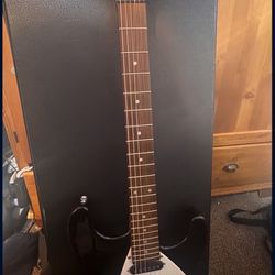 Electric guitar