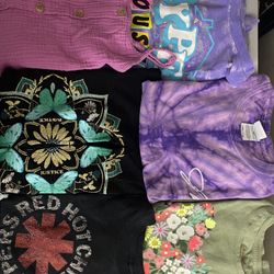 Girls Bundle of Clothes (Shirts, Tights, Jeans, Dresses, Sweater & Coat) 🌷