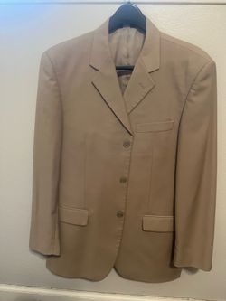 Men’s Suit (42R)