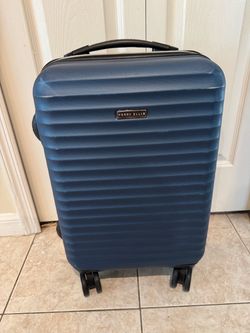 Perry Ellis Hard Shell Spinner Luggage