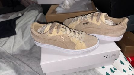 Puma sneakers