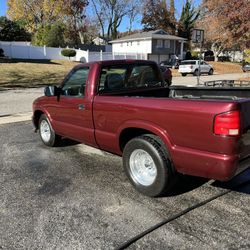 99 S10  V8