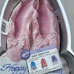 Wilton Ballet Slippers Pan