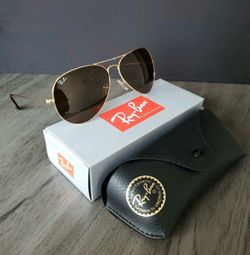 New RayBans - Box, Pouch Cloth All Included