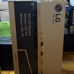 New in box - LG 32” Monitor (32MA70HY) IPS LED