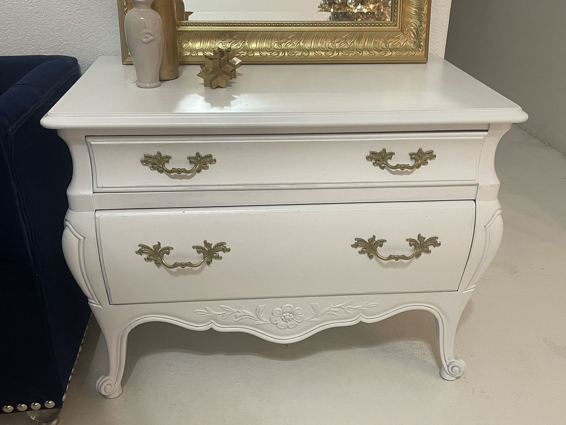 John Widdicomb Dresser
