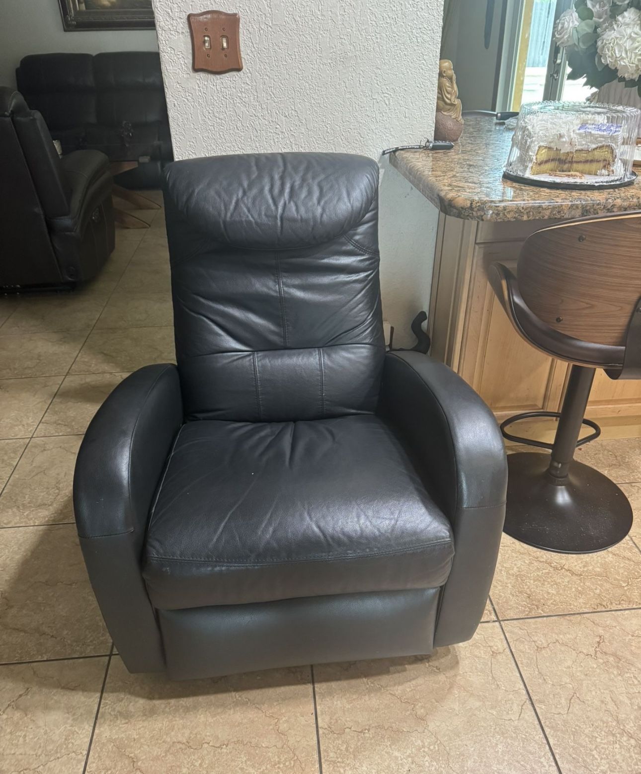 Black Leather Recliner Rocking Chair, Sillón Negro De Piel Butaca
