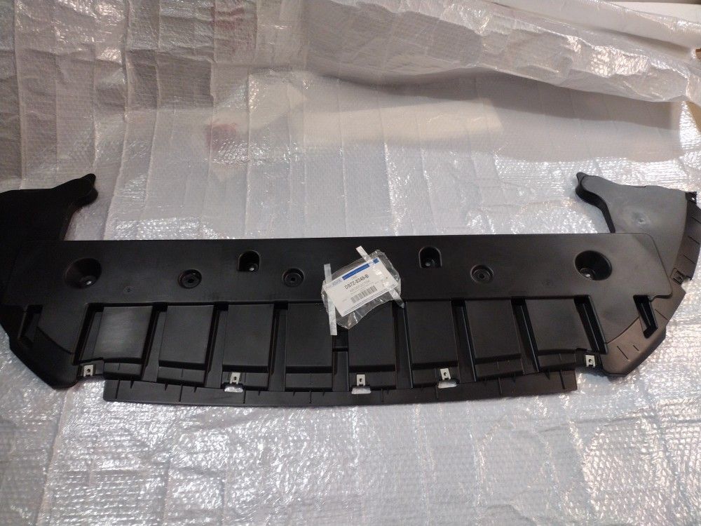 2013 To 2016 Ford Fusion Front Lower Air Deflector OEM Part