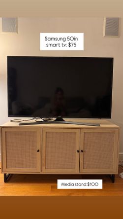 Light Wood Rattan media stand
