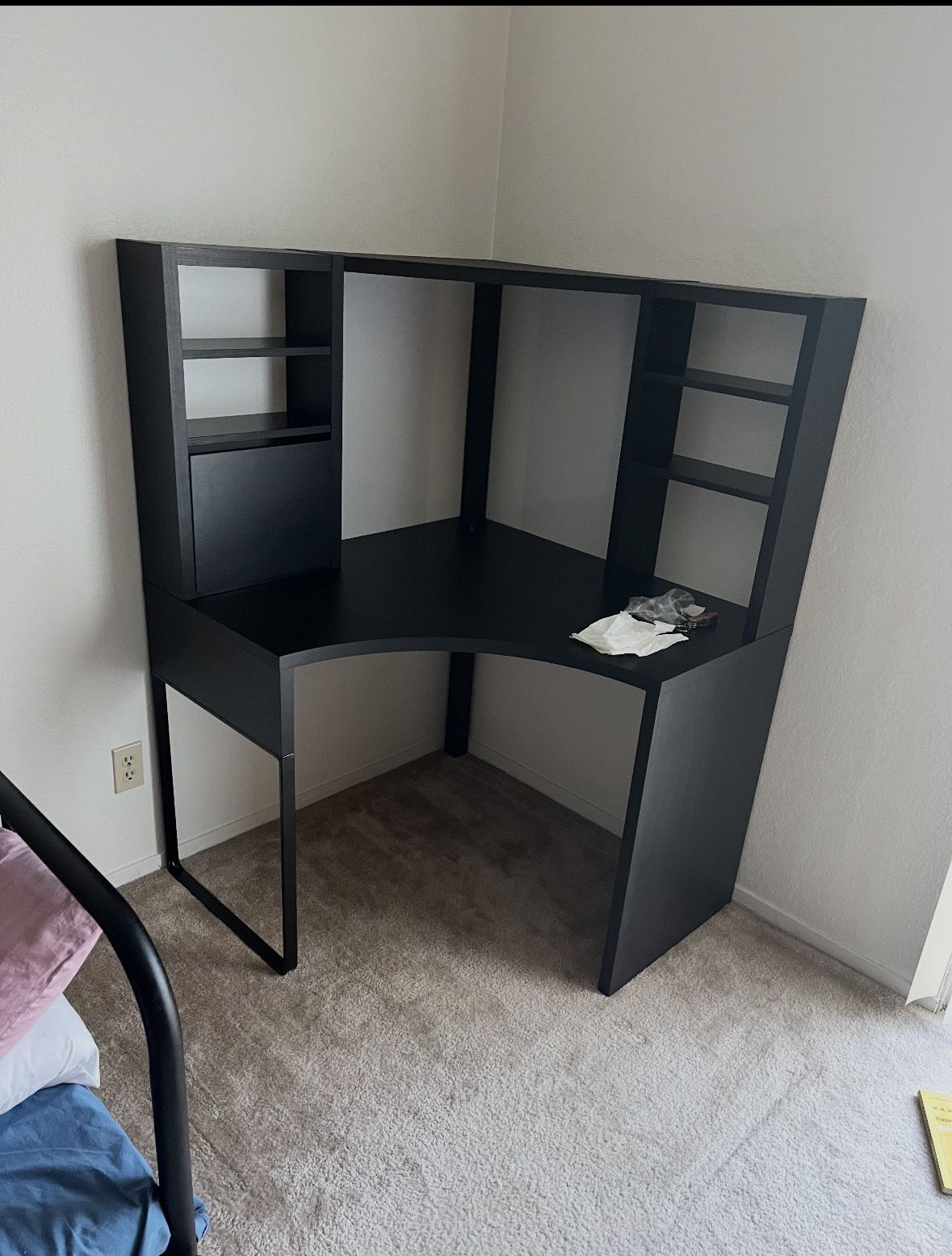 Corner Desk 