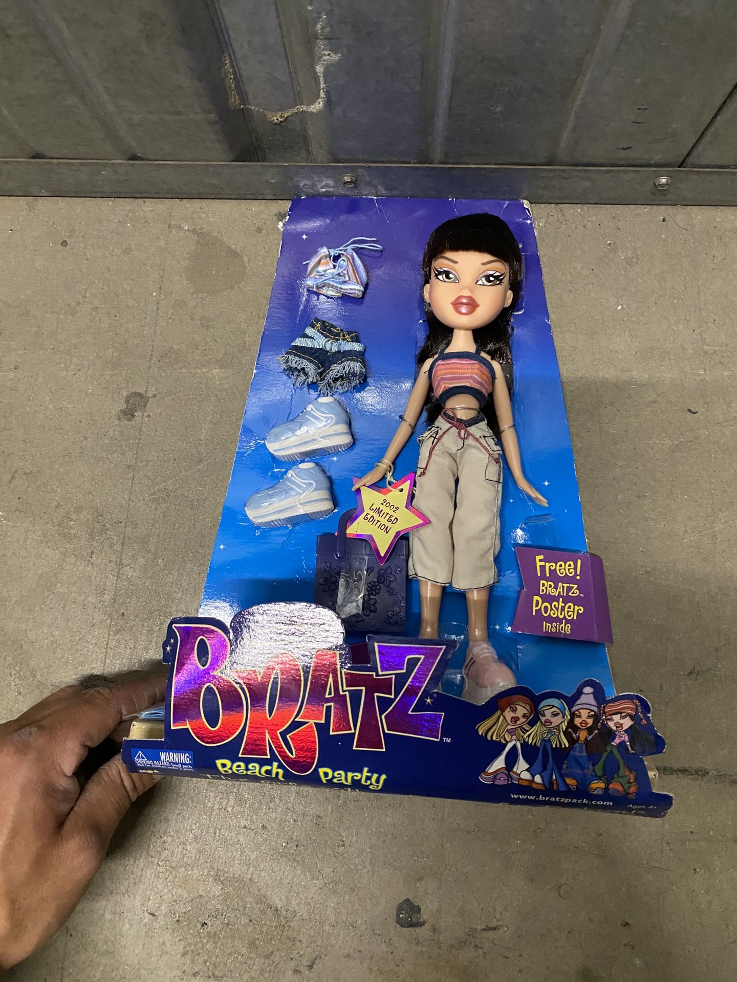 2002 Bratz Beach Party Summer Limited Edition Fashion Play Doll Open Box for Sale in Los Angeles CA OfferUp