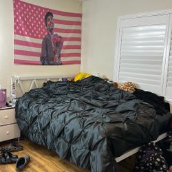 Queen Size Bed Frame 