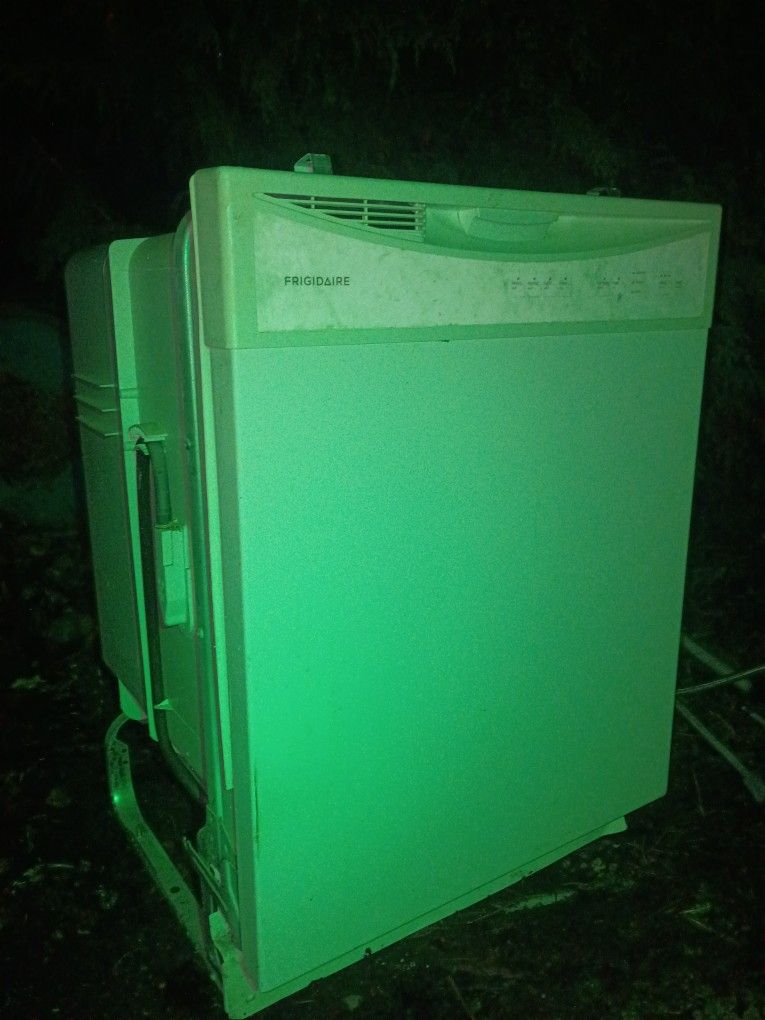 Fridgedair Dishwasher (Delivery Available)