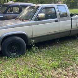 Dodge Dakota V8 