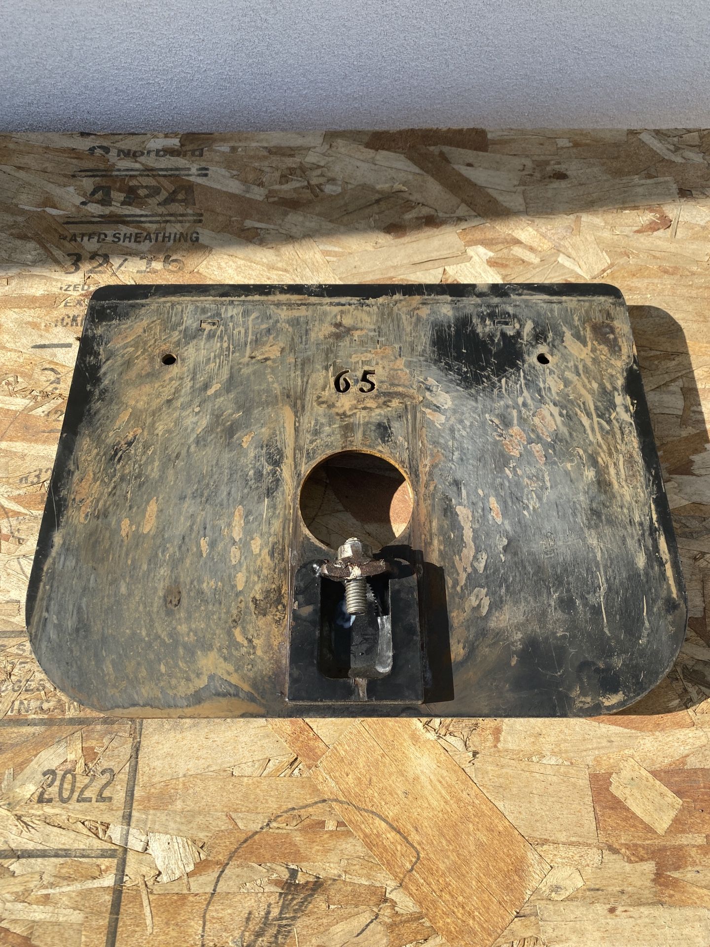 Pullrite 3365 Multi Fit Capture Plate