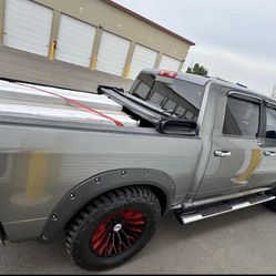 Luxury UniClic Vinyl Flooring - 1,336 Sq Ft - New