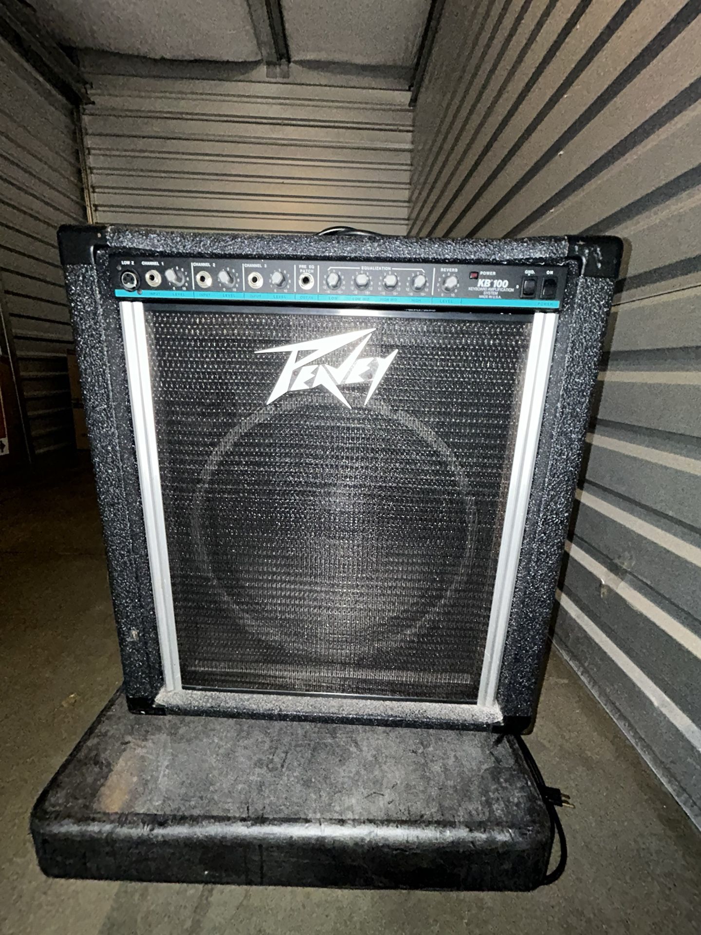 Peavey KB100 Keyboard Amp