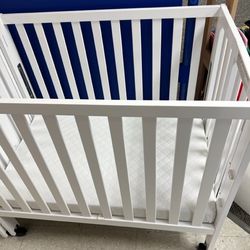Portable Cribs (childcare center)