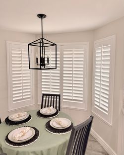 Interior Wood Shutters- Custom, Plantation, Professional Installation, Licensed Company, Window Treatments & Coverings, Persianas De Madera, Espanol