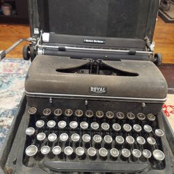 vintage  typewriter 