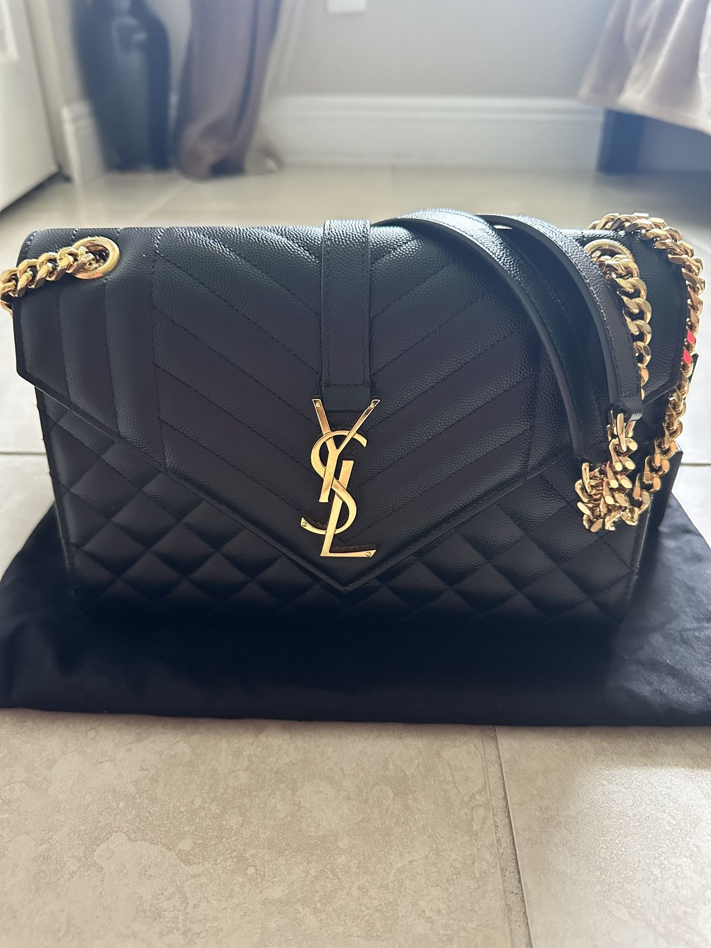 Woman Purse Saint Laurent Envelope Bag Medium