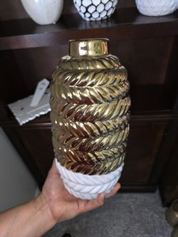 Gold And White Vase $7