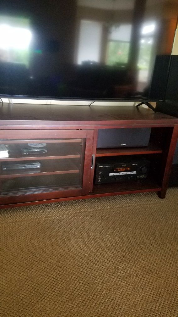 Entertainment Console 2 pier cabinets for each side