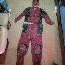 Dead Pool Costume 