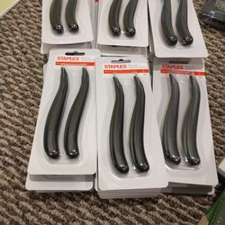 New Staple Removers, iPad Protectors, Universal Charger