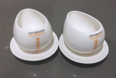 Like New, Max Brenner Hug Mug Set