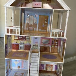 KidKraft Dollhouse