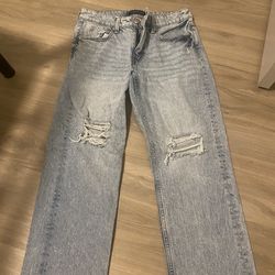 Women’s ripped Aeropostale Low Rise Baggy Jeans
