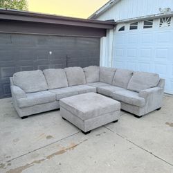 🚚 FREE DELIVERY Light Gray Couch Sofa Sectional w/ Ottoman – Large & Comfortable
