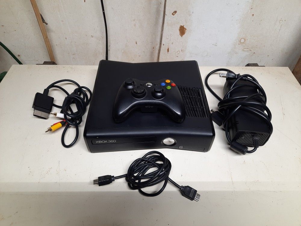 Xbox 360 Slim 250GB