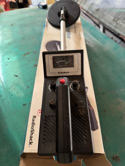 RadioShack Metal Detector
