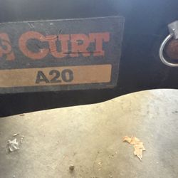 Curt A20 Fifth Wheel Hitch for Ford Factory Systems 
