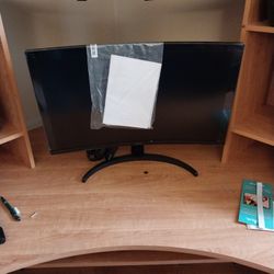 Acer 17" Curve Monitor 