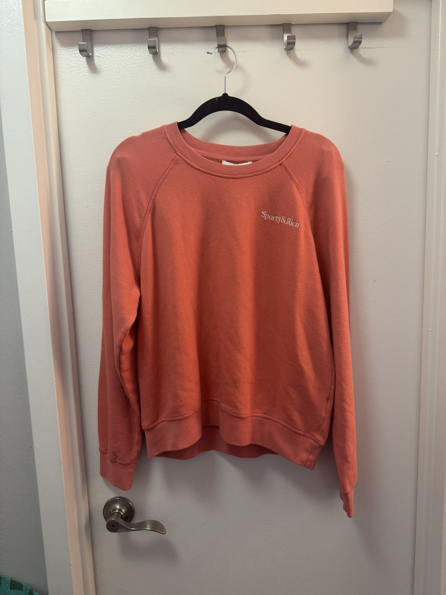 NWT Sporty & Rich sweatshirt Serif Logo Soft Crewneck