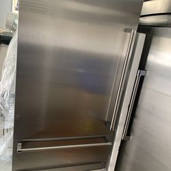 New Viking 36” Refrigerator
