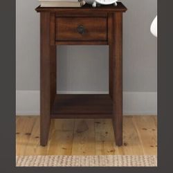 Brand New IN BOX Alcott Hill Daiman End Table with Storage $50 Obo