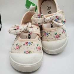 Size 6 Toddler, pair of toddler girls' floral canvas Mary Jane sneakers 