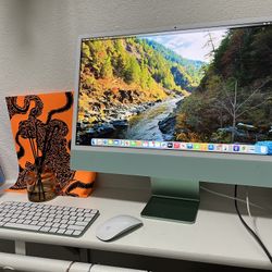💻 iMac 24” (M3 – 8GB RAM) Green – Magic Keyboard & Mouse – $675 OBO – Like New