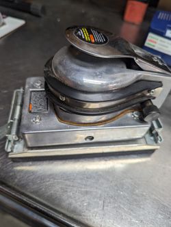 Central Pneumatic Jitterbug Orbital Sander