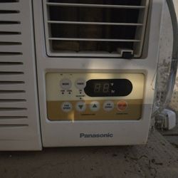 AIR CONDITIONER