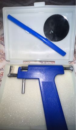 Ear piercings gun $15