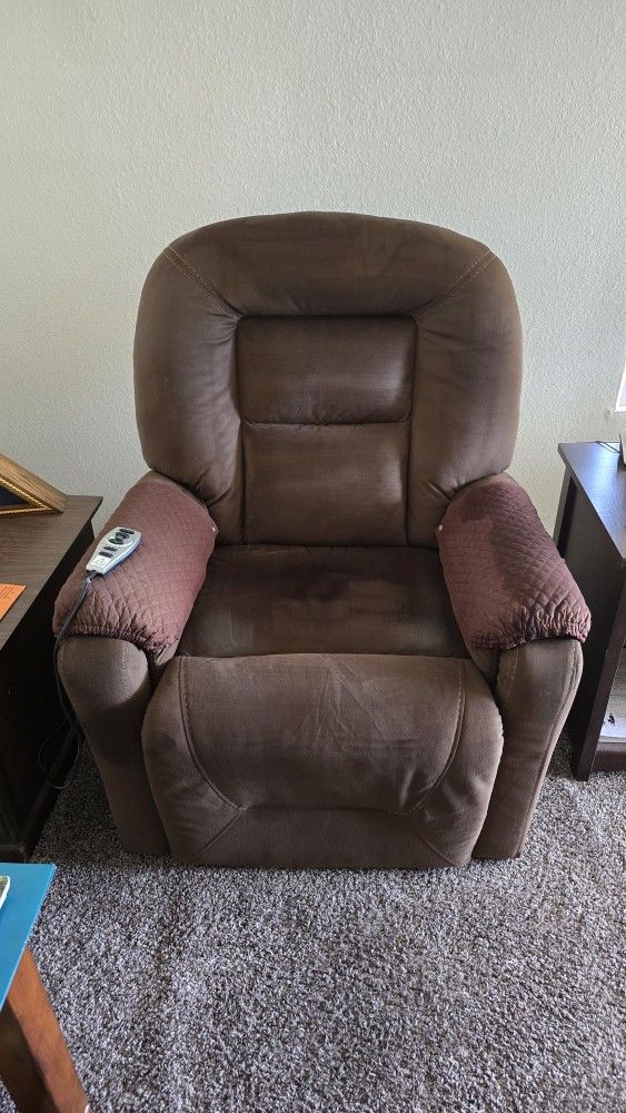 Power Lift Recliner