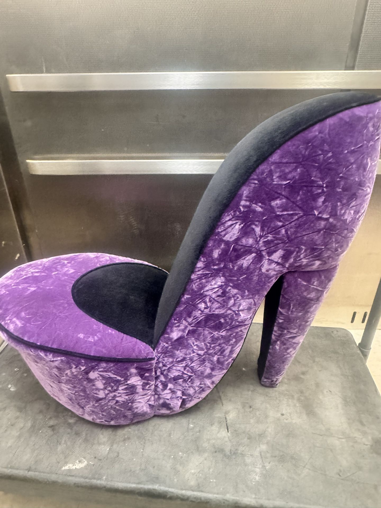 Y2K Heel Chair