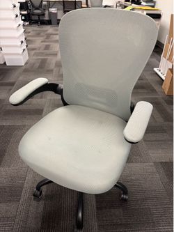 Ergonomic Office Chair