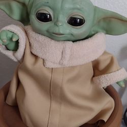 yoda toy