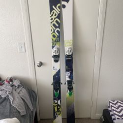 Salomon Skis 